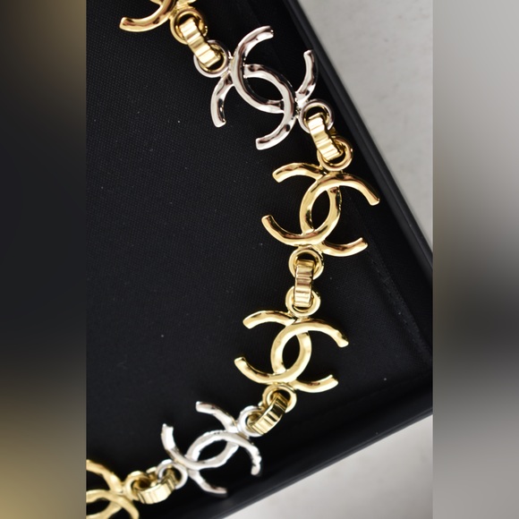 Chanel 26P Gold Silver Mixed Metal CC Logo Chain Link Cuban Choker Necklace - Picture 13 of 15